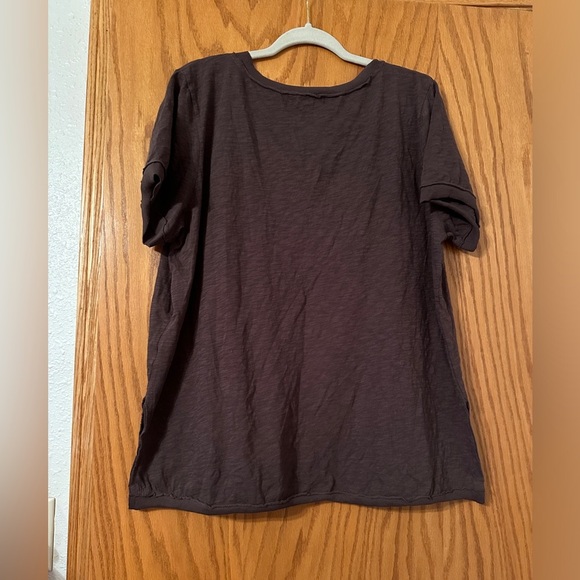 Project Social T Knock Out V-Neck - NWOT - Size L - Picture 4 of 11